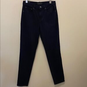 Vince 5 pocket Black Skinny mason relaxed rolled size 27